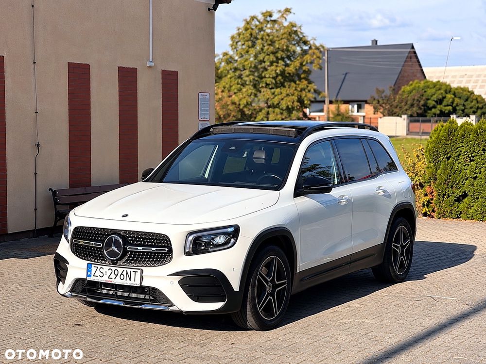 Mercedes-Benz Glb