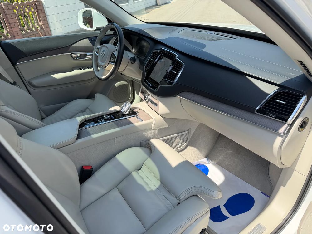 Volvo XC 90 D5 AWD Inscription - 11