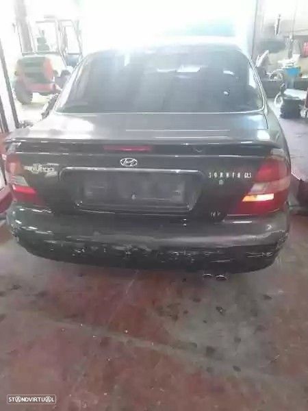 FAROLIM TRASEIRO DIREITO HYUNDAI SONATA III 1997 - - 1