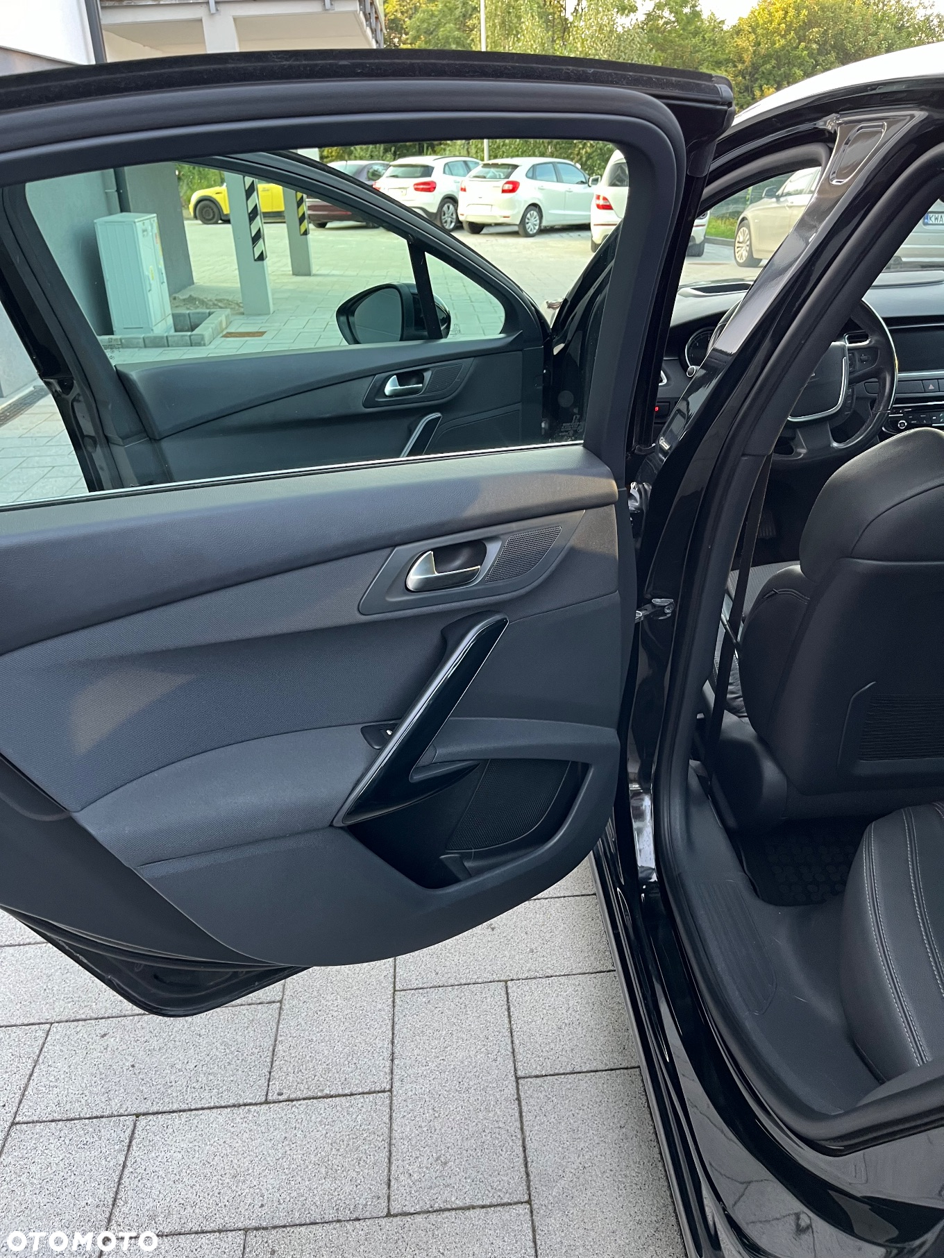 Peugeot 508 2.0 BlueHDi Allure S&S - 21