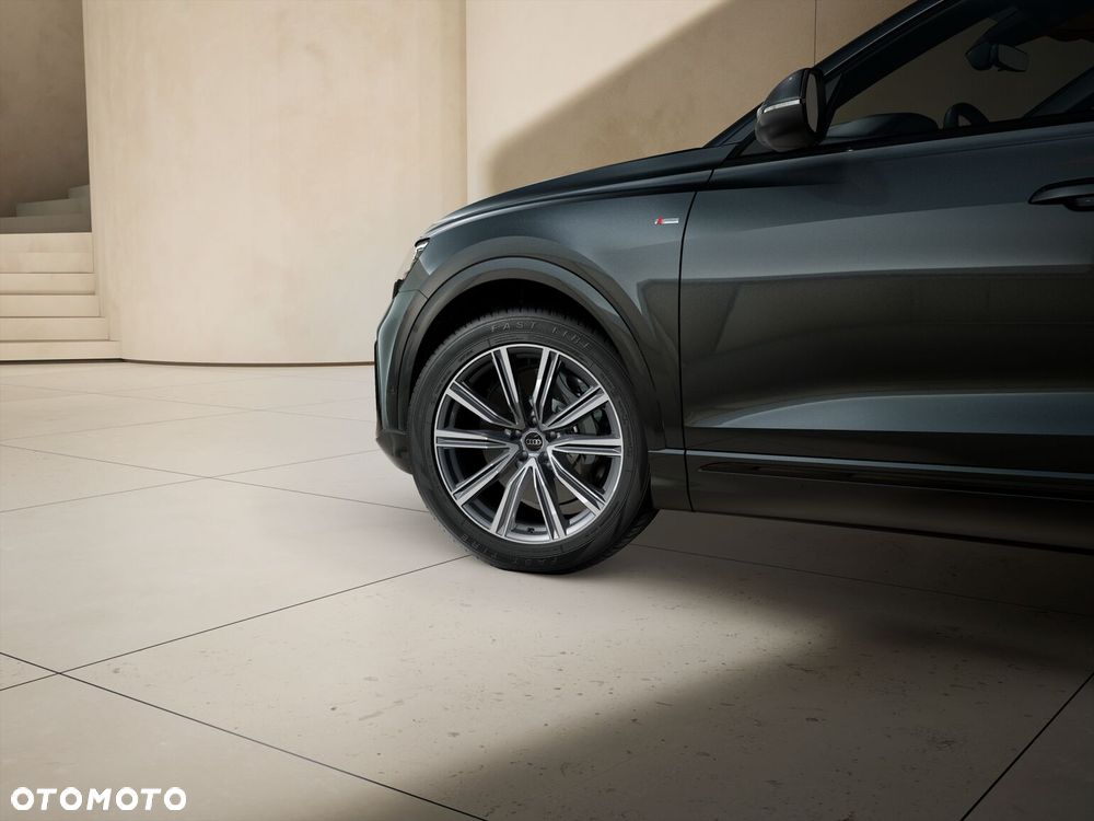 Audi Q8 55 TFSI e PHEV Quattro Tiptronic - 8