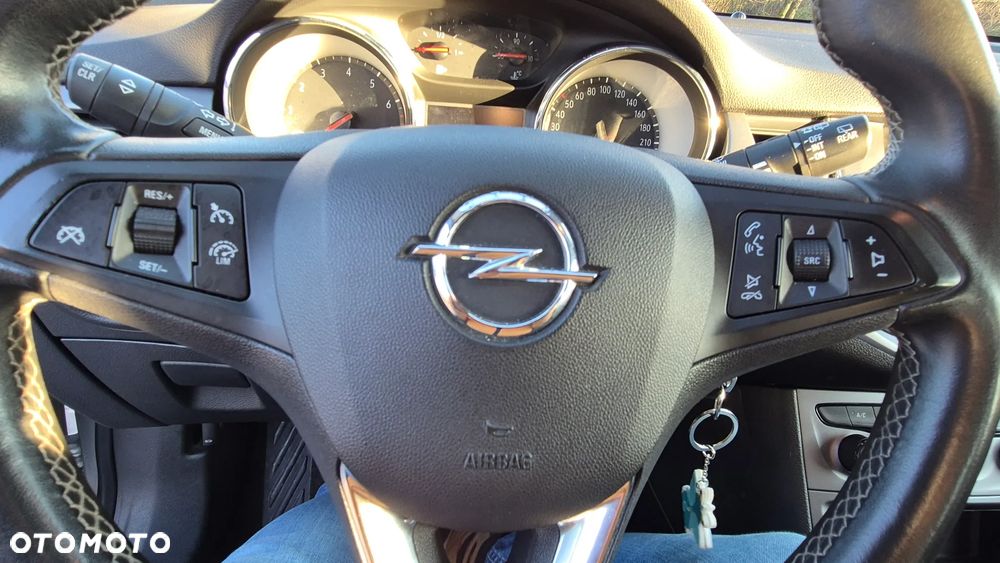 Opel Astra 1.2 T Business Elegance S&S - 21