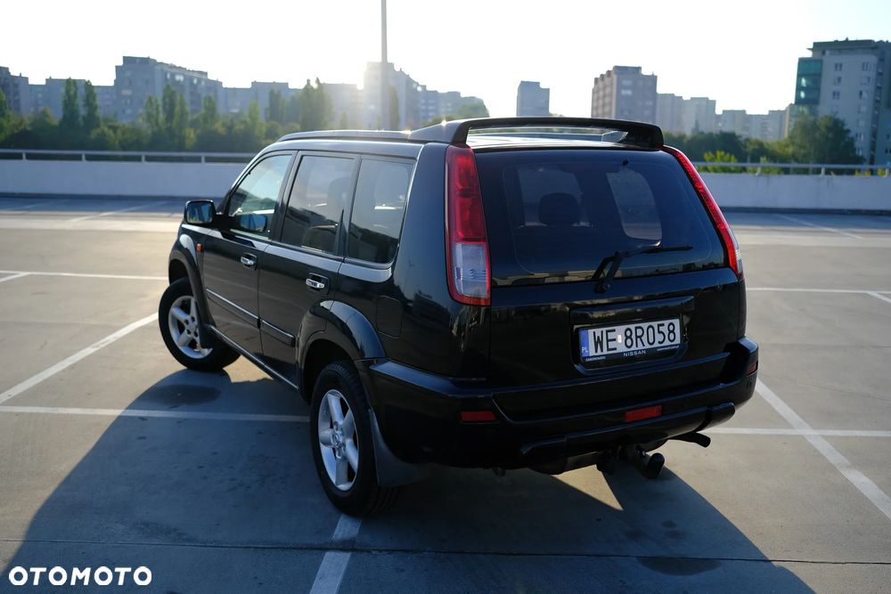 Nissan X-Trail - 2