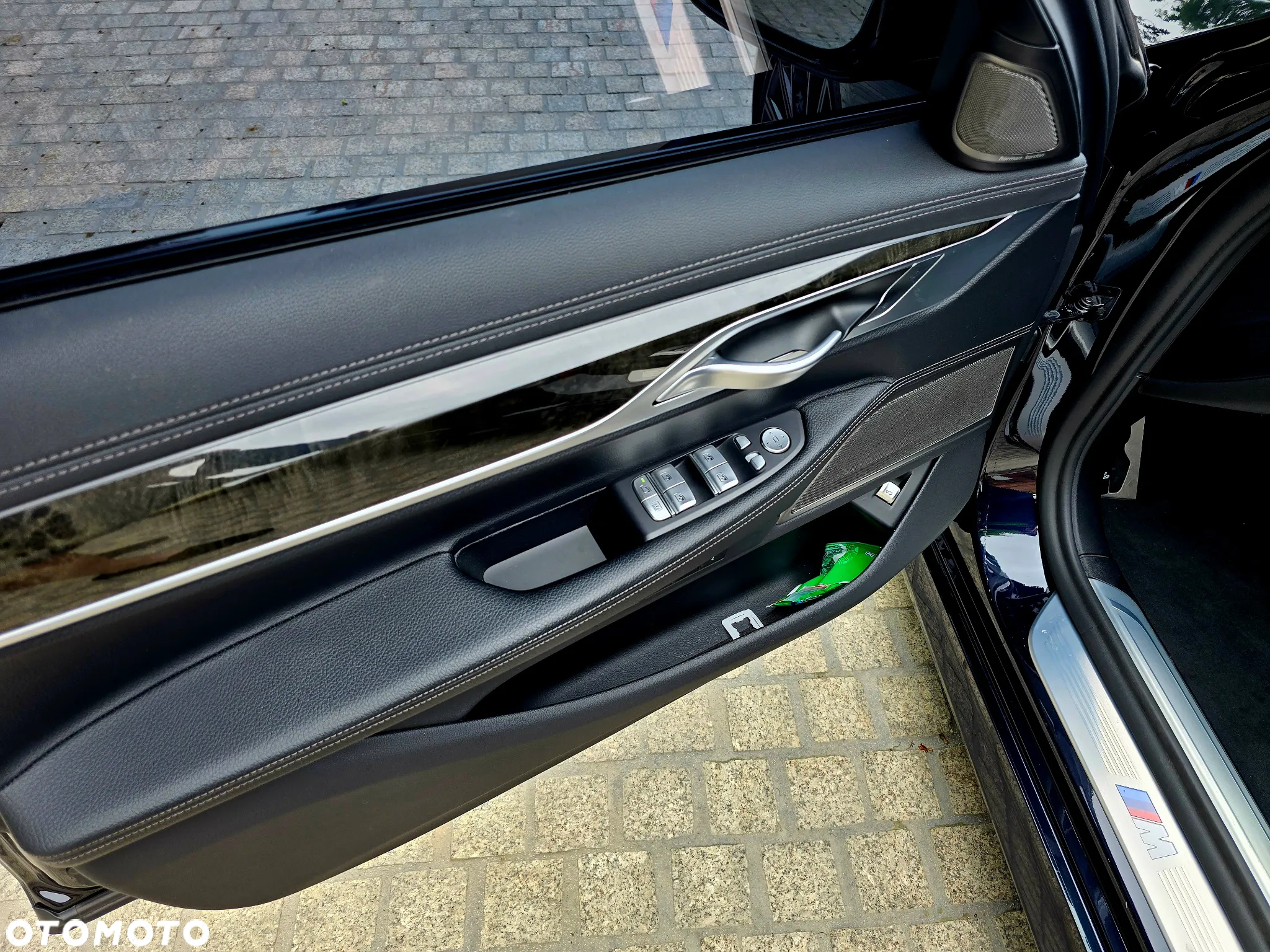 BMW Seria 7 740i - 14
