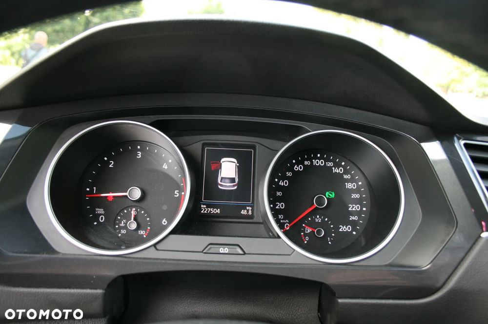 Volkswagen Tiguan 2.0 TDI SCR 4Motion DSG IQ.DRIVE - 25