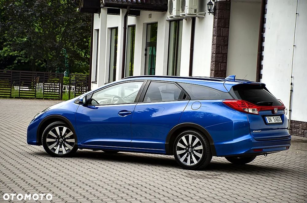 Honda Civic 1.8 i-VTEC Lifestyle - 19