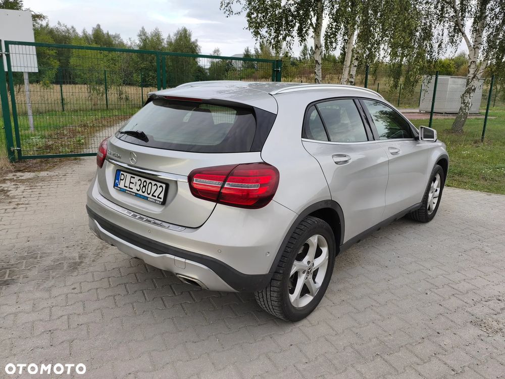 Mercedes-Benz GLA 200 d 7G-DCT Style - 13