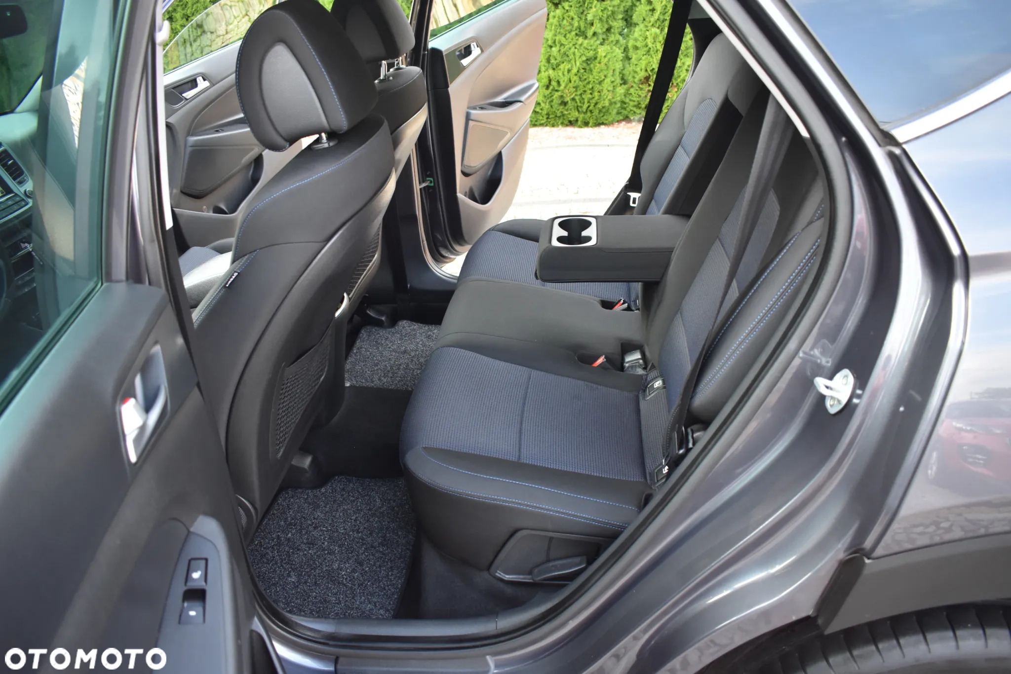 Hyundai Tucson 1.7 CRDI BlueDrive Premium 2WD DCT - 10