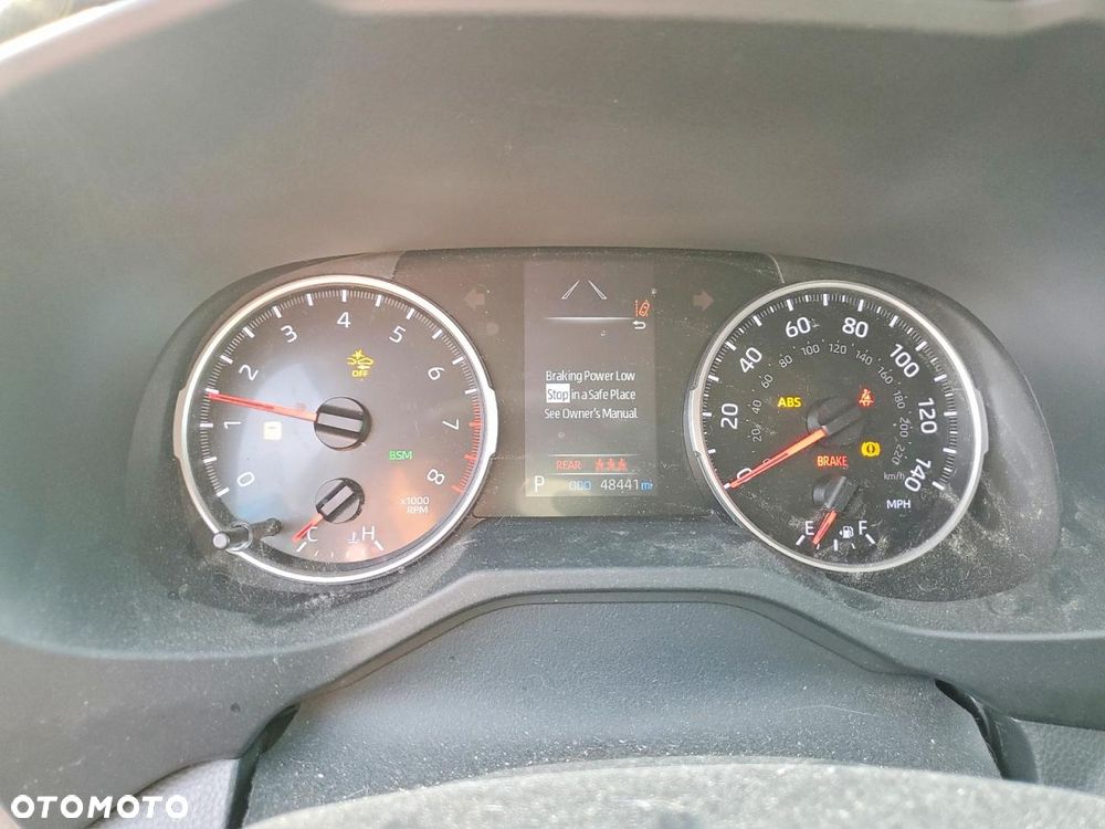 Toyota RAV4 - 10