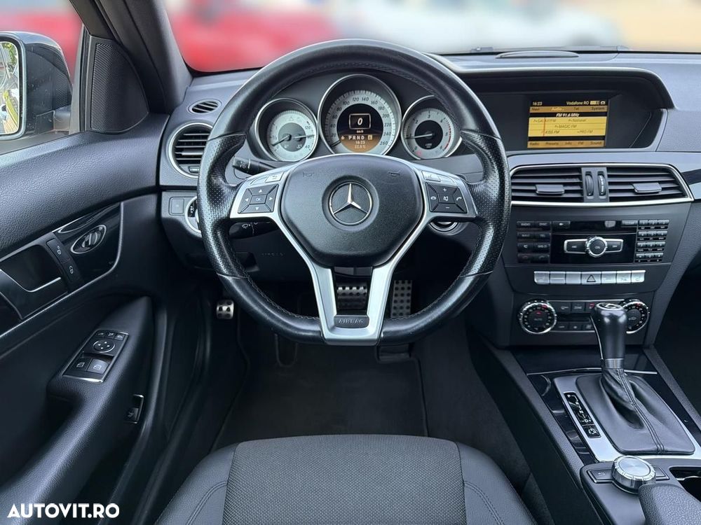 Mercedes-Benz C 250 CDI DPF (BlueEFFICIENCY) 7G-TRONIC - 11