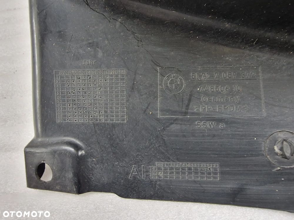 BMW E81 / E87 04- PRAWE NADKOLE PRZEDNIE PRZÓD , TYLNA TYLNIA CZĘŚĆ , NR 51717059372 , NR AUKCJI N349 - 11