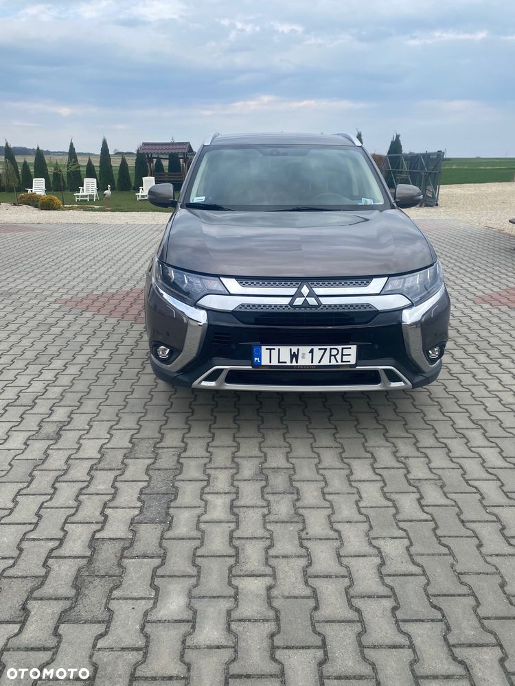 Mitsubishi Outlander 2.0 City Style 2WD - 4