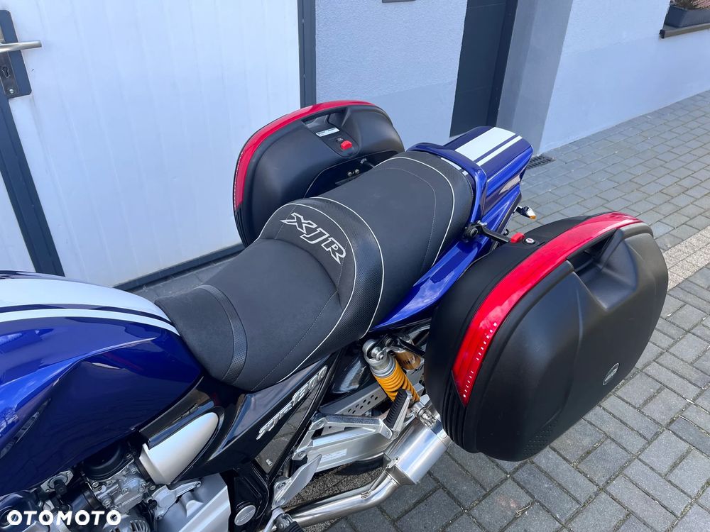 Yamaha XJR - 16