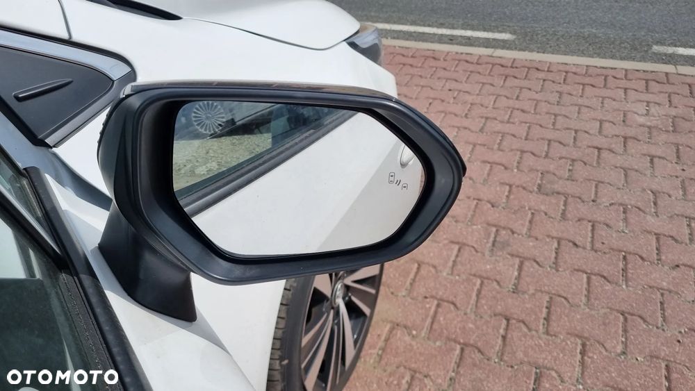 Toyota Corolla 1.8 Hybrid Comfort - 17