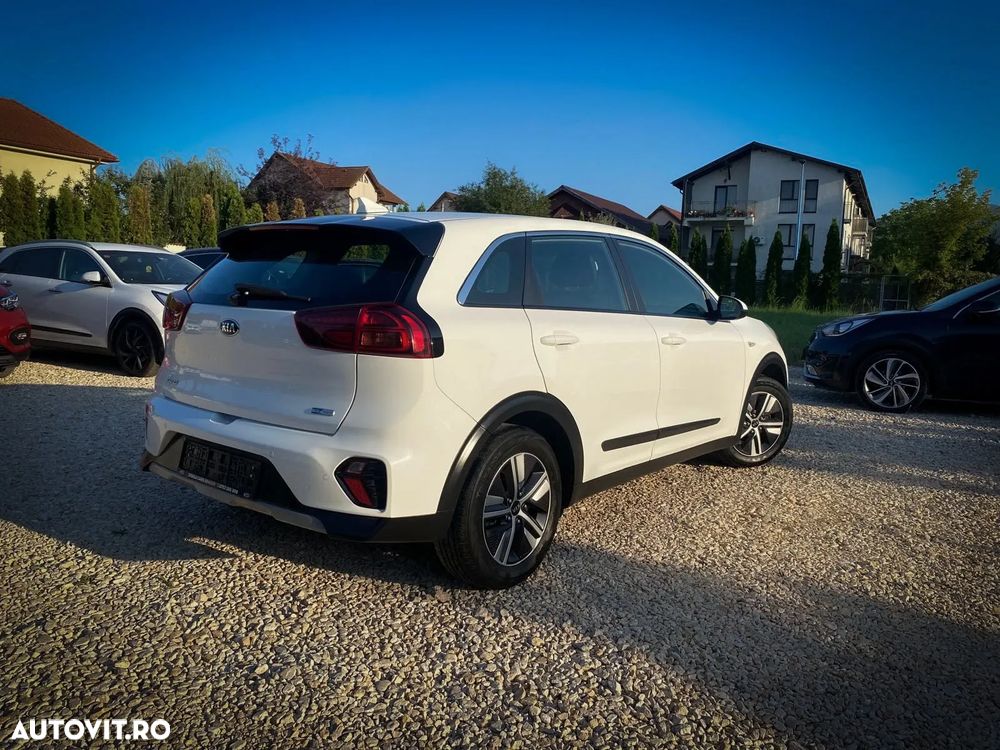 Kia Niro 1.6 GDI HEV 2WD OPF Aut. Vision - 4