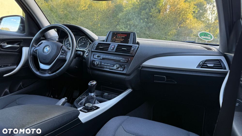 BMW Seria 1 116i - 18