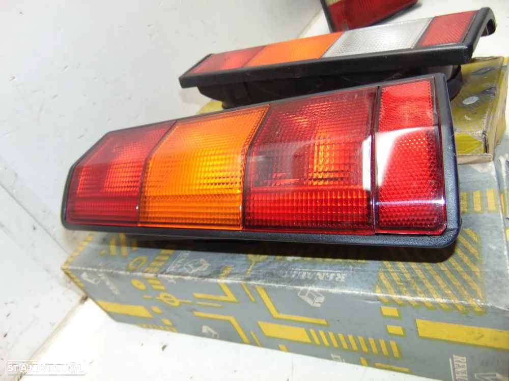 Renault Express farolins - 2
