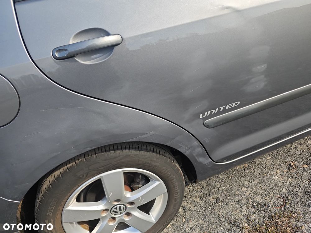 Volkswagen Golf Plus 1.9 TDI DPF United - 13