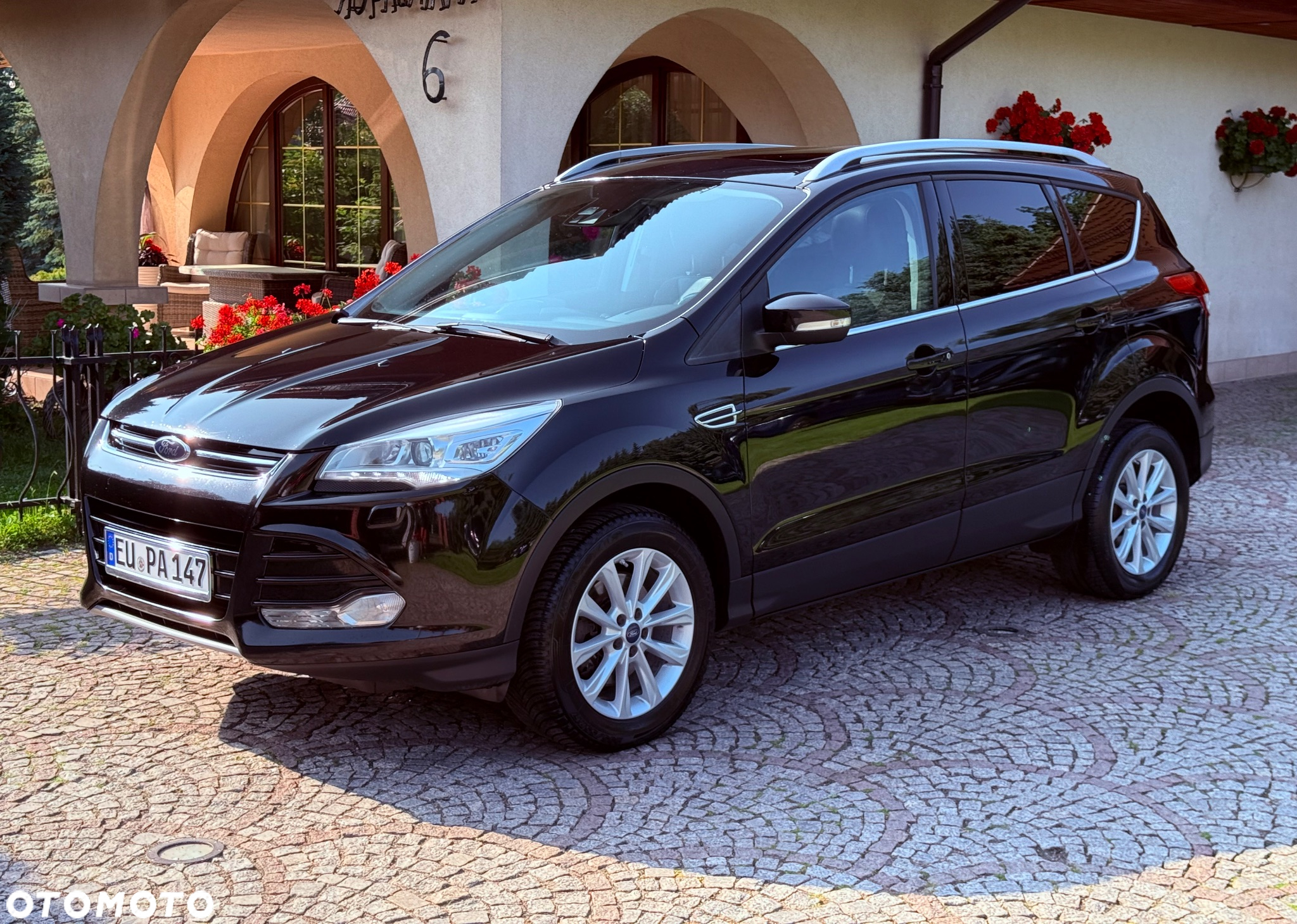 Ford Kuga 2.0 TDCi 4WD Titanium Plus - 2