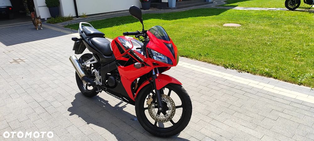 Honda CBR - 4