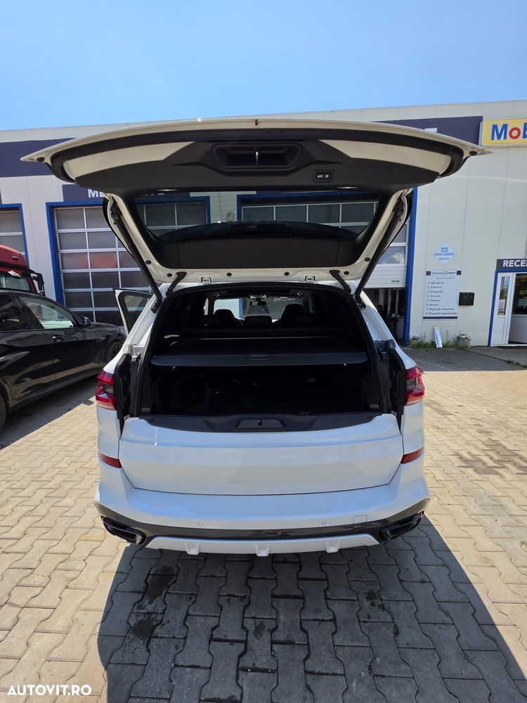 BMW X5 xDrive45e - 16