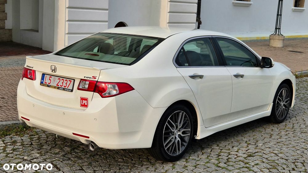 Honda Accord 2.0 Elegance - 3