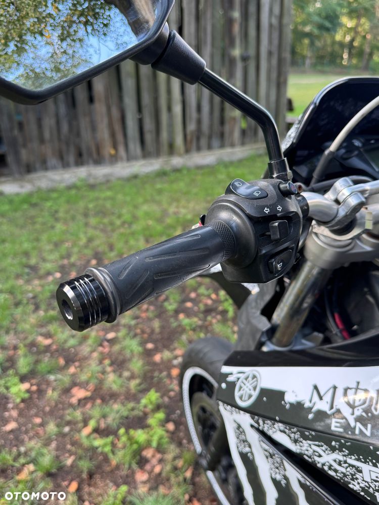 Yamaha XTX - 18