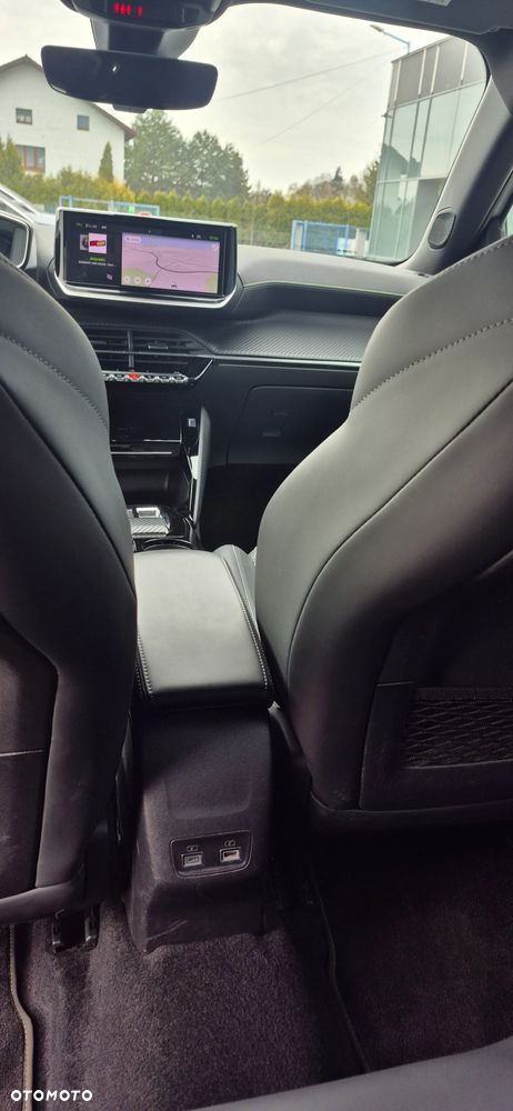 Peugeot 2008 PureTech 130 GT S&S EAT8 - 24