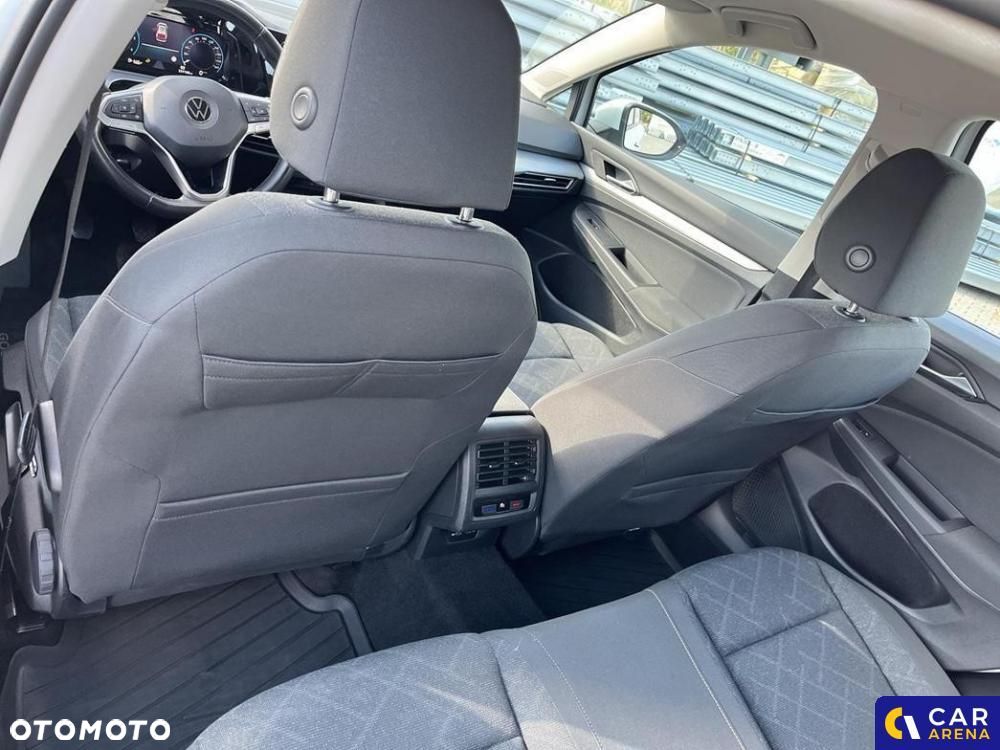 Volkswagen Golf - 24