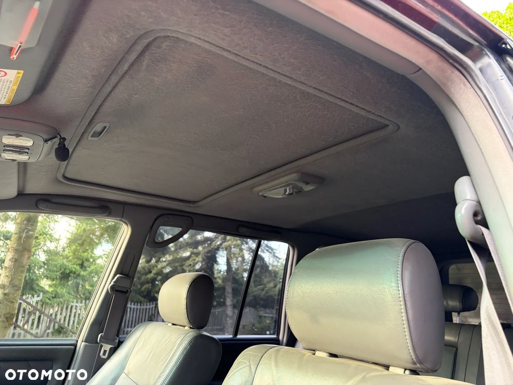 Toyota Land Cruiser 4.7 V8 - 21