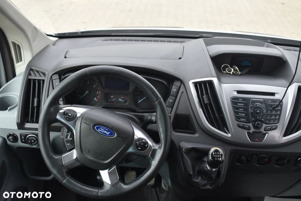 Ford Transit - 14