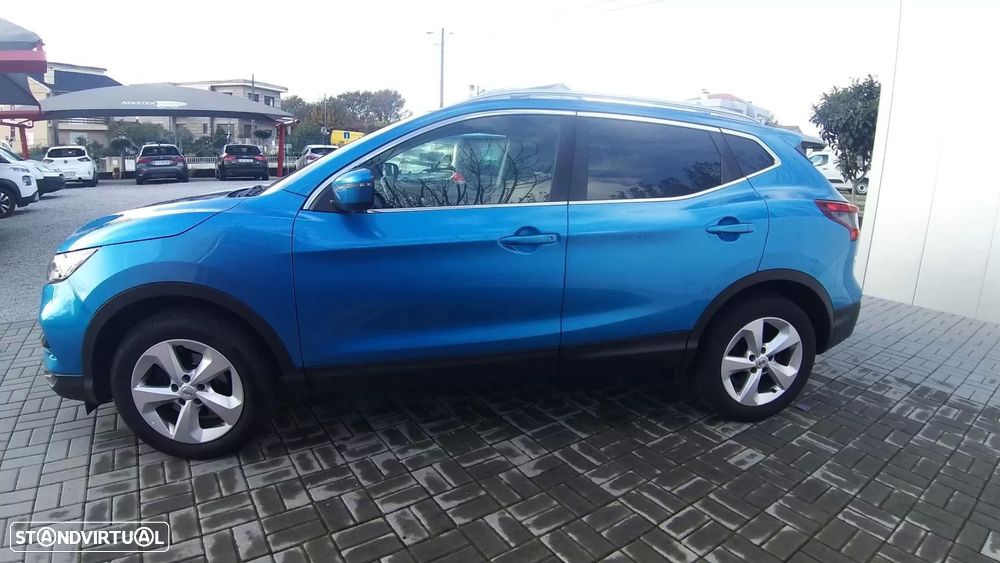 Nissan Qashqai 1.5 dCi N-Connecta RS+PS - 22