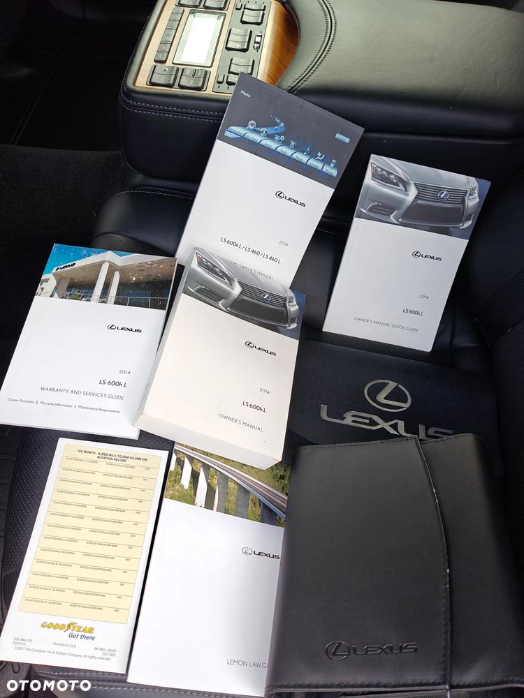 Lexus LS 600h L - 18