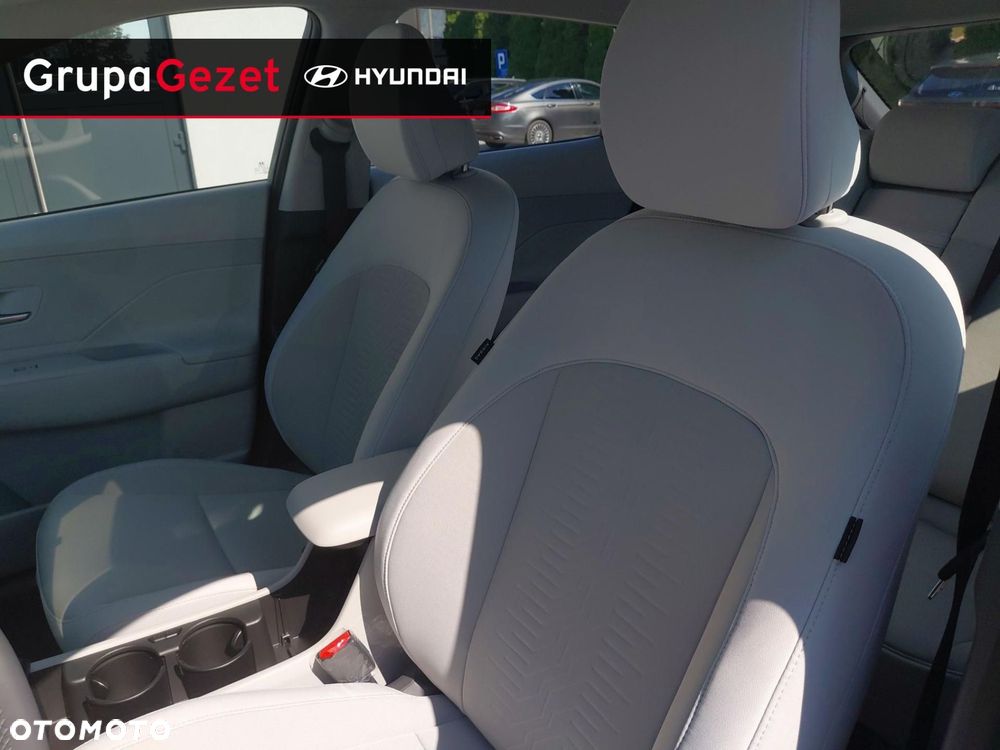 Hyundai Kona - 8
