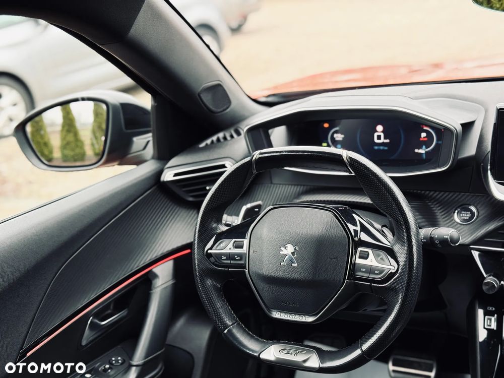 Peugeot 2008 1.5 BlueHDi GT Line S&S EAT8 - 24