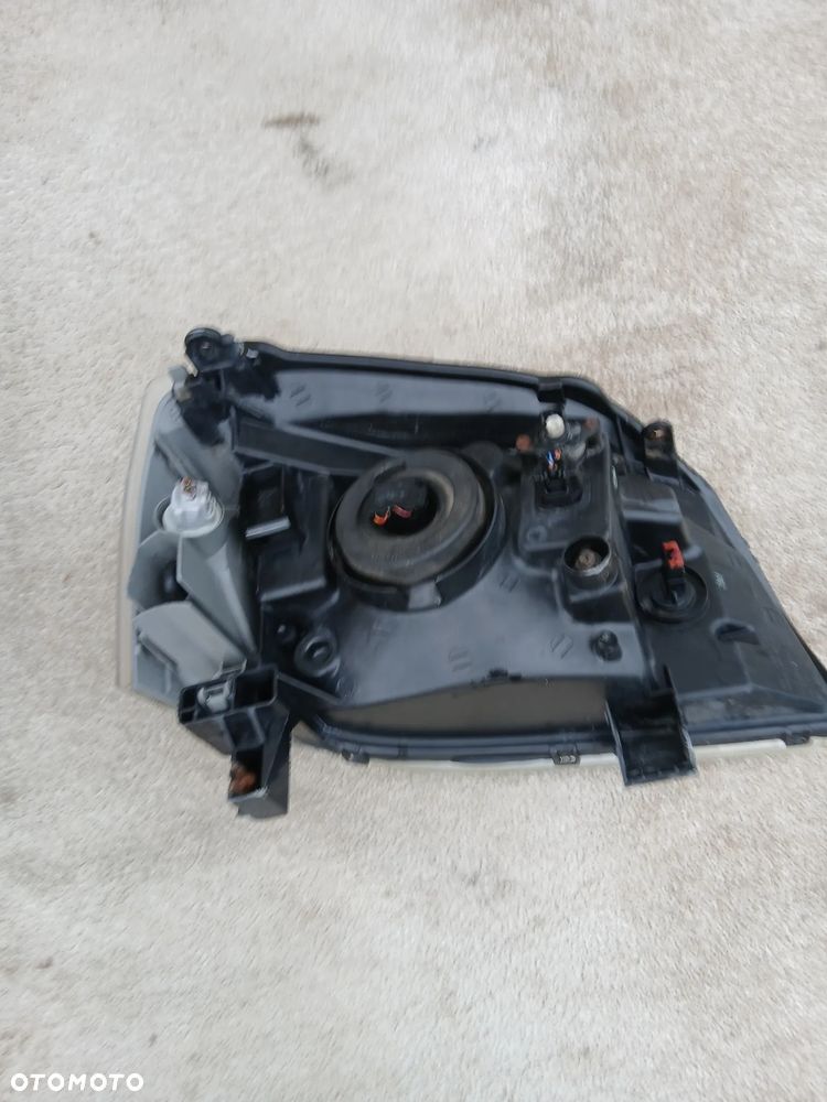 LAMPA PRZEDNIA LEWA I PRAWA NISSAN X-TRAIL T-30 EUROPA - 8