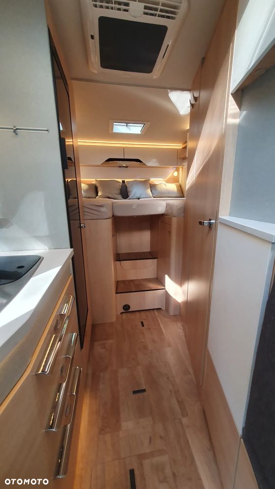 Mercedes-Benz camper Hymer B 580 - 21