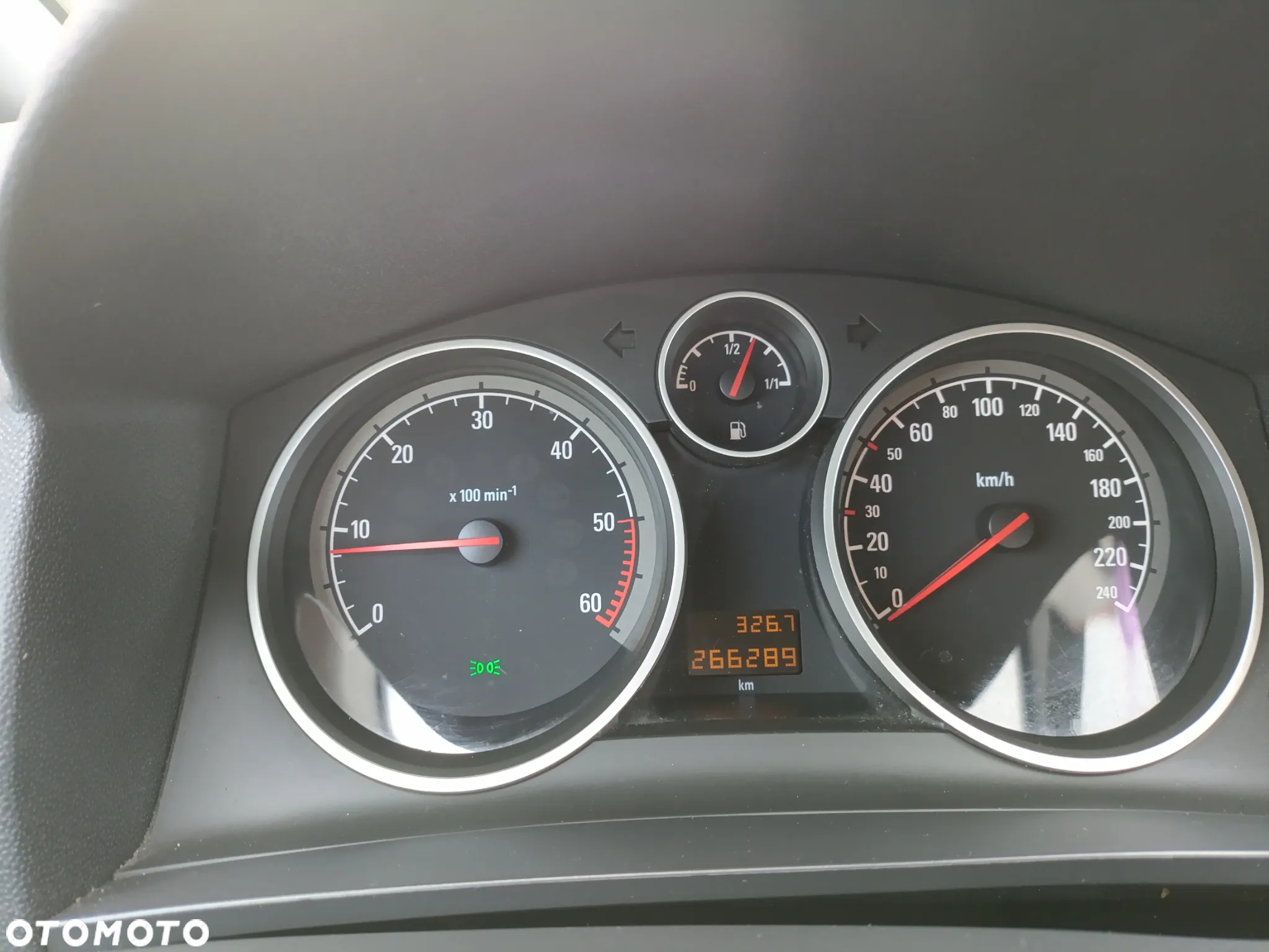 Opel Zafira 1.9 CDTI - 18