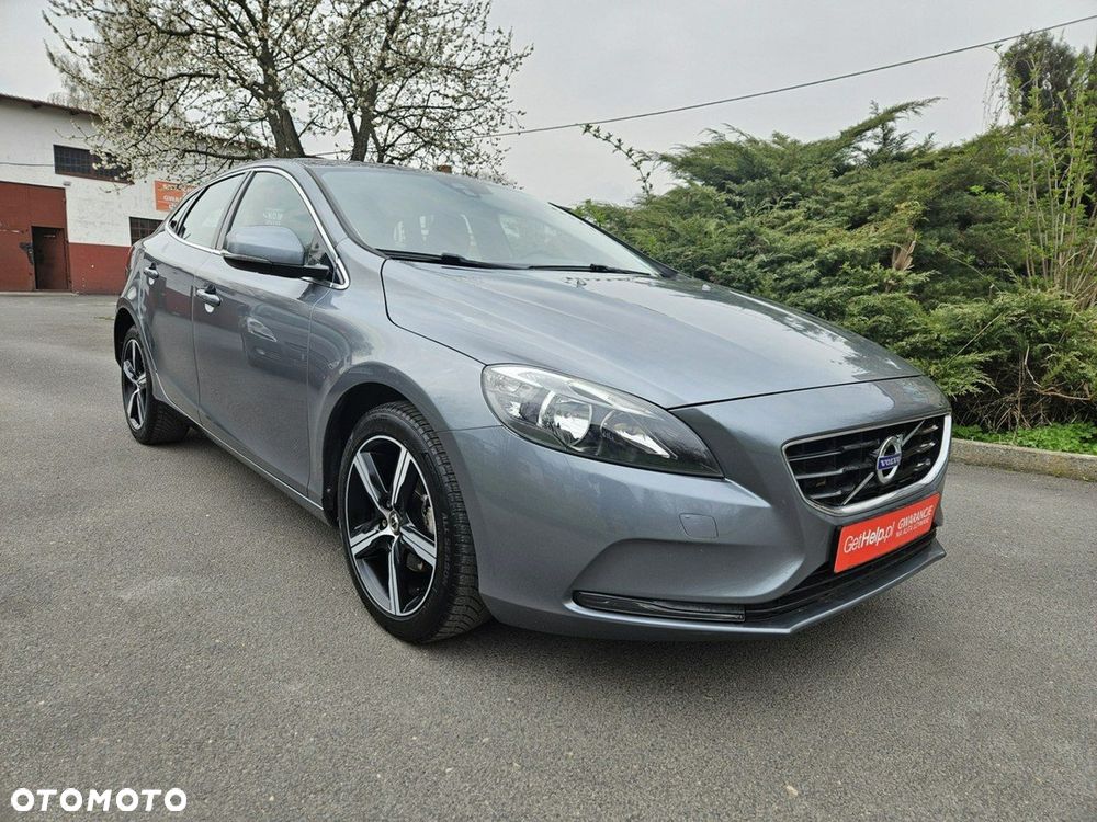 Volvo V40 D2 Momentum - 6