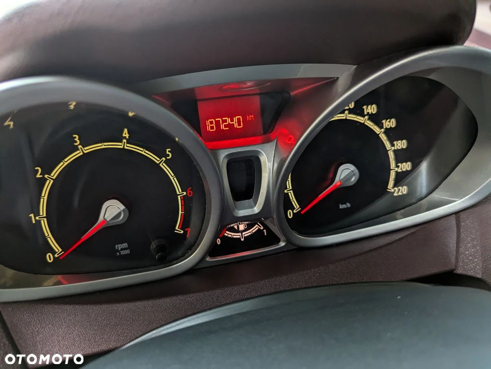 Ford Fiesta 1.25 Ghia EU5 - 20