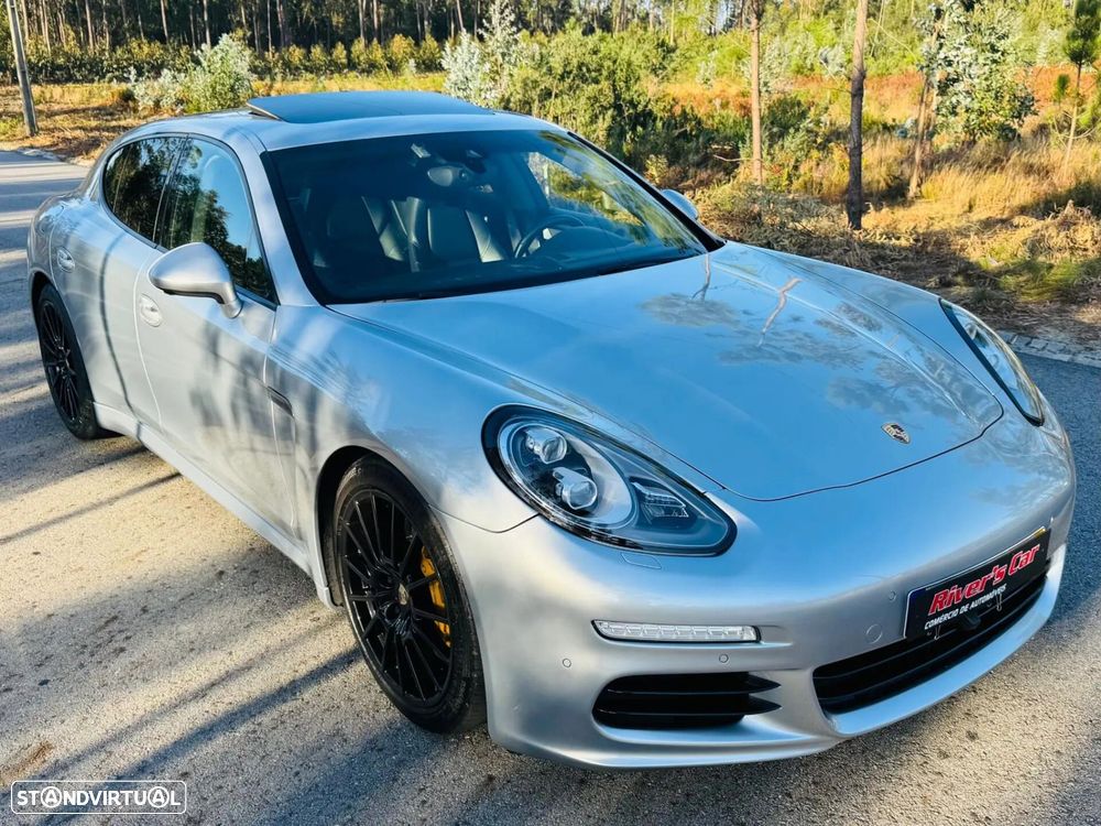 Porsche Panamera Platinum Edition - 6