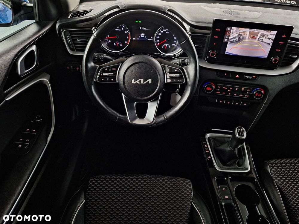 Kia Ceed 1.5 T-GDI L - 23