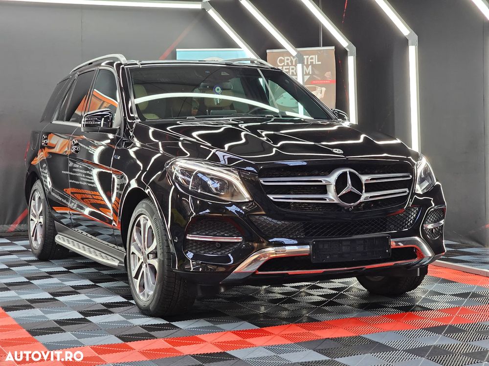 Mercedes-Benz GLE - 1