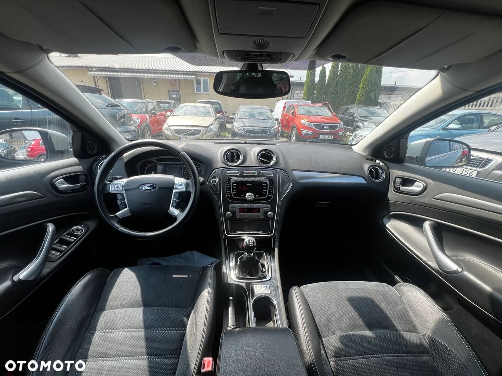 Ford Mondeo SW 2.0 TDCi Titanium X - 20