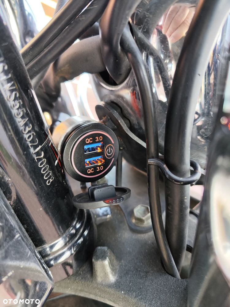 Suzuki Boulevard - 6