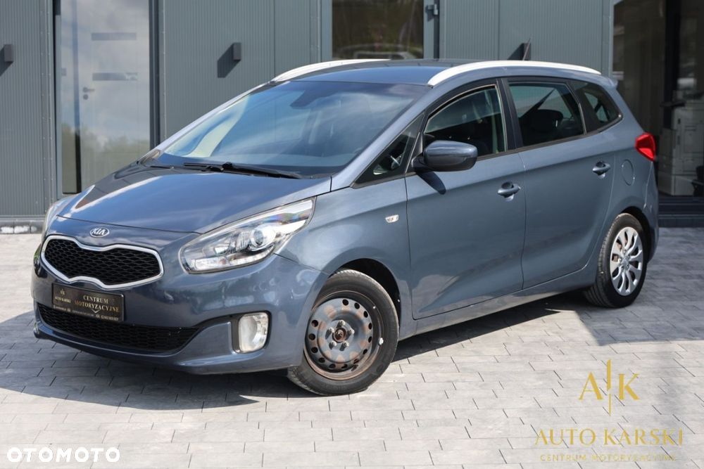 Kia Carens - 7