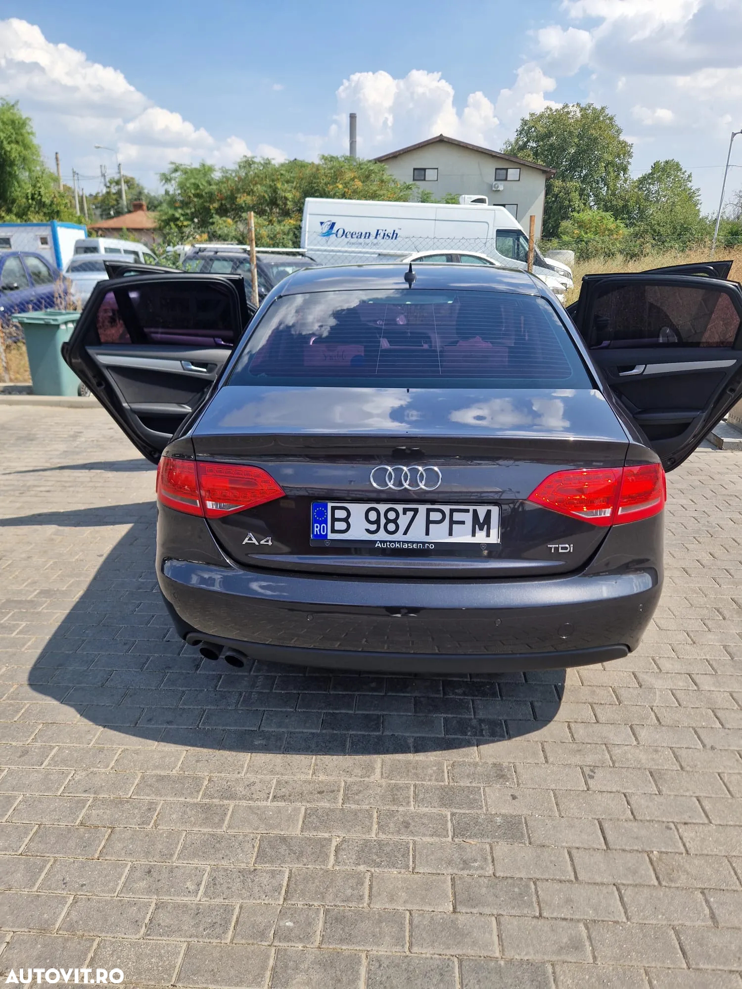 Audi A4 2.0 TDI - 11