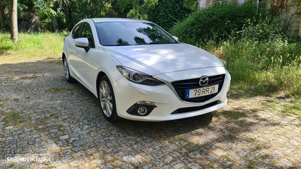 Mazda 3 1.5 Sky-D Excellence Navi