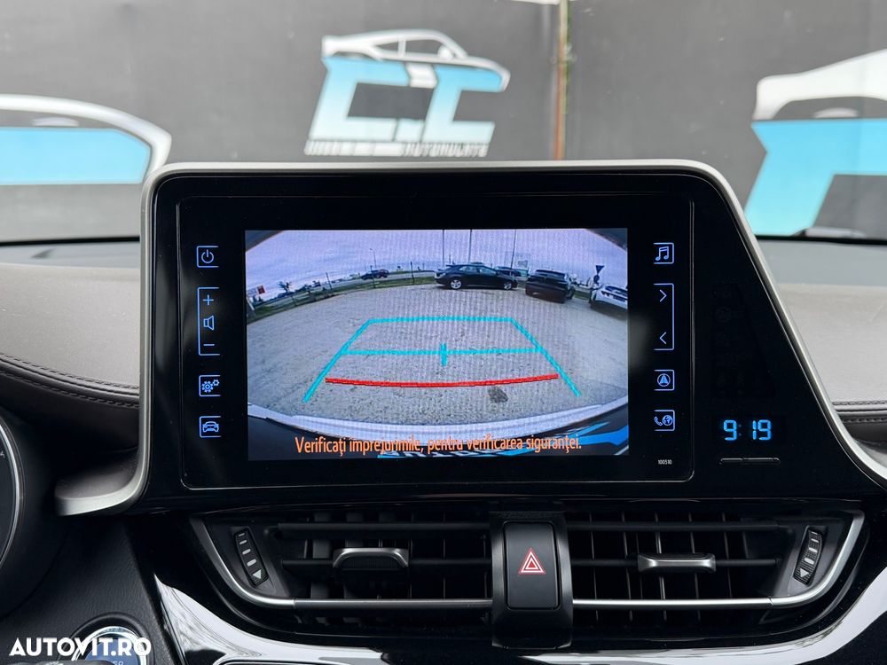 Toyota C-HR Lounge - 21