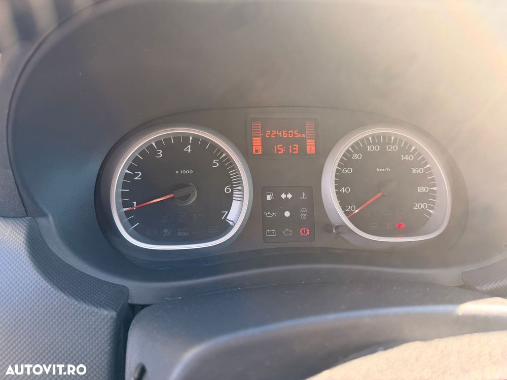 Dacia Duster 1.5 dCi 4x4 Ambiance - 9